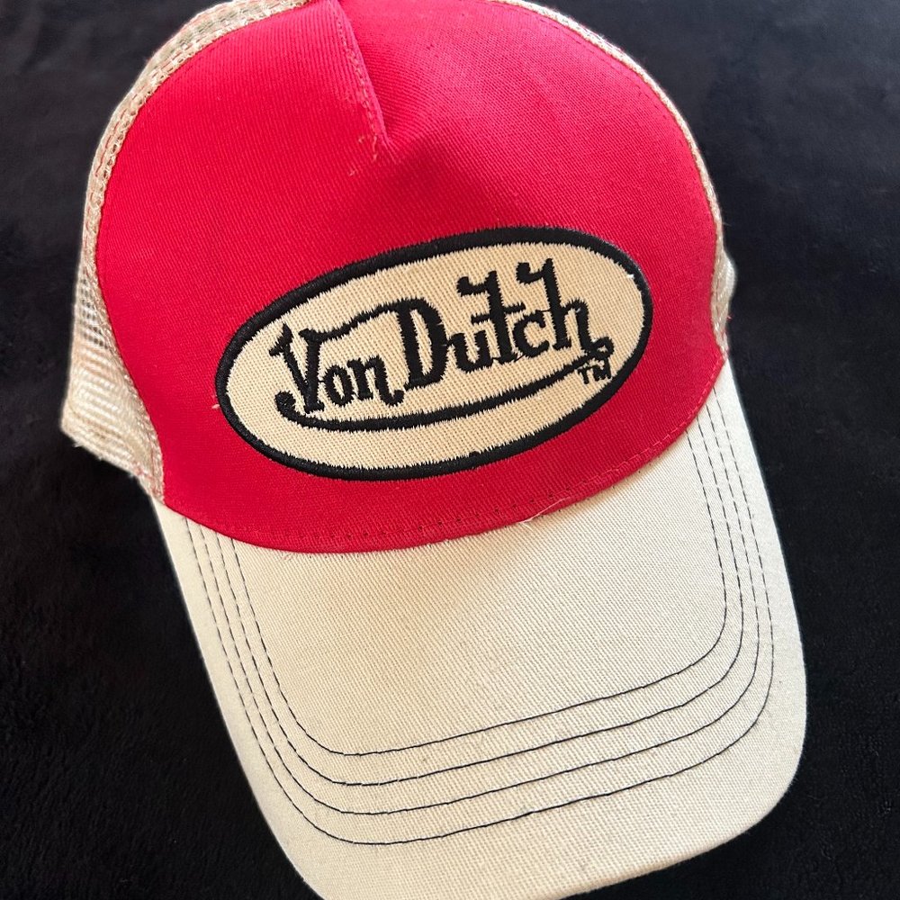 Von Dutch trucker hat